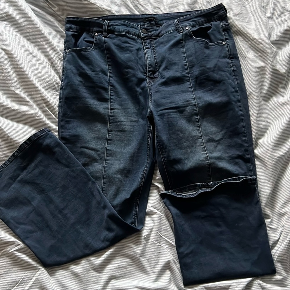 US size 22 never worn bootcut jeans